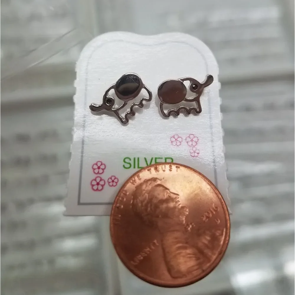 14k gold plated CZ Elephant Screwback Earrings!.